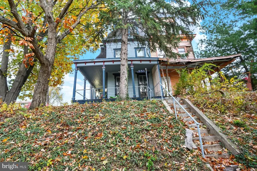 251 S 4th St, Steelton, PA 17113 - Image #2