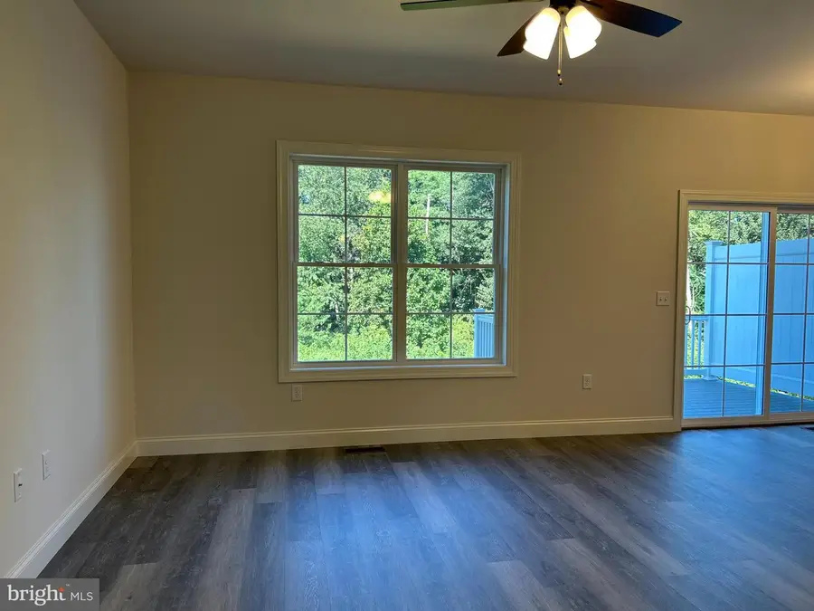 128 Magnolia Dr, Middletown, PA 17057 - Image #3