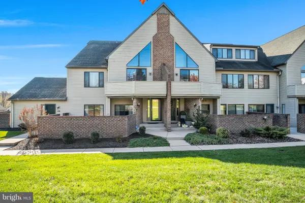 1010 Cherrington Dr, HARRISBURG, PA 17110