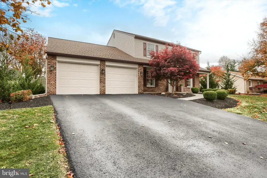 4111 Wimbledon Dr, Harrisburg, PA 17112 - Image #2