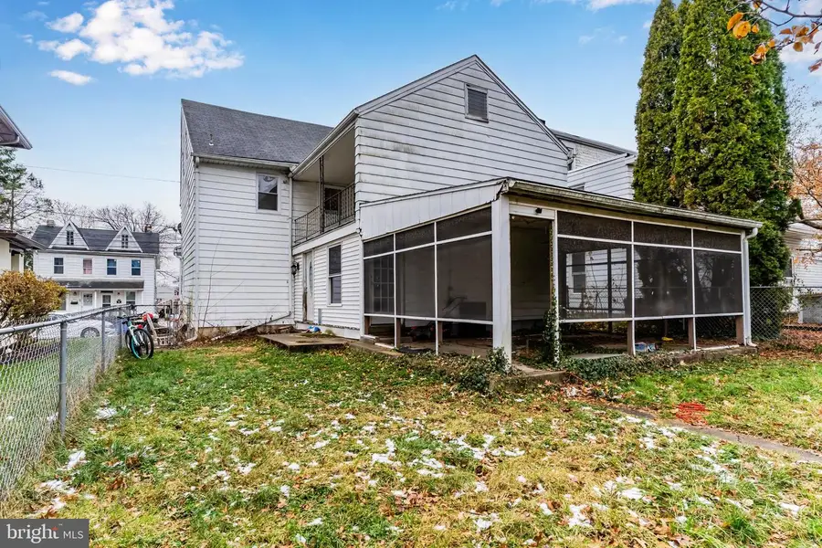 328 N Spring St, Middletown, PA 17057 - Image #2