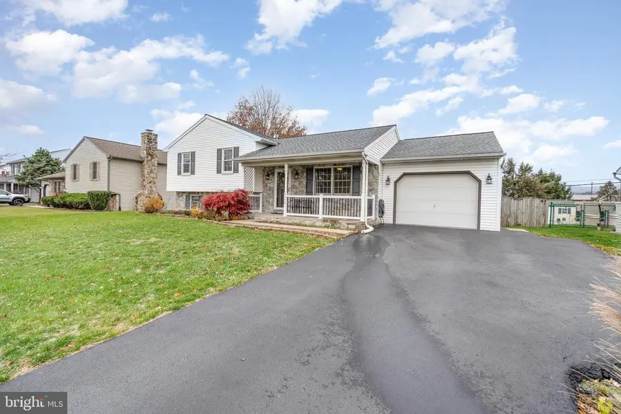 2512 Magnolia Ter, Harrisburg, PA 17110 - Image #2