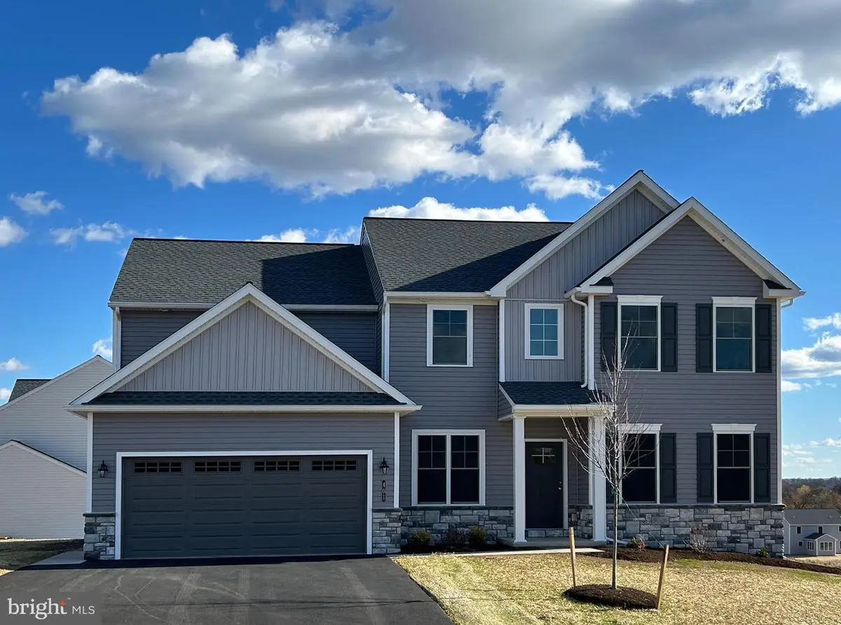 401 Sage Blvd, Middletown, PA 17057 - Image #1