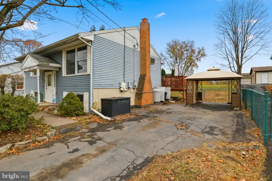 715 Claster Blvd, Dauphin, PA 17018 - Image #3