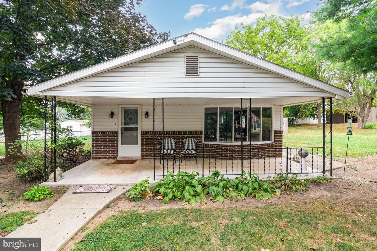 55 Ethel Ave, Hummelstown, PA 17036 - Image #1