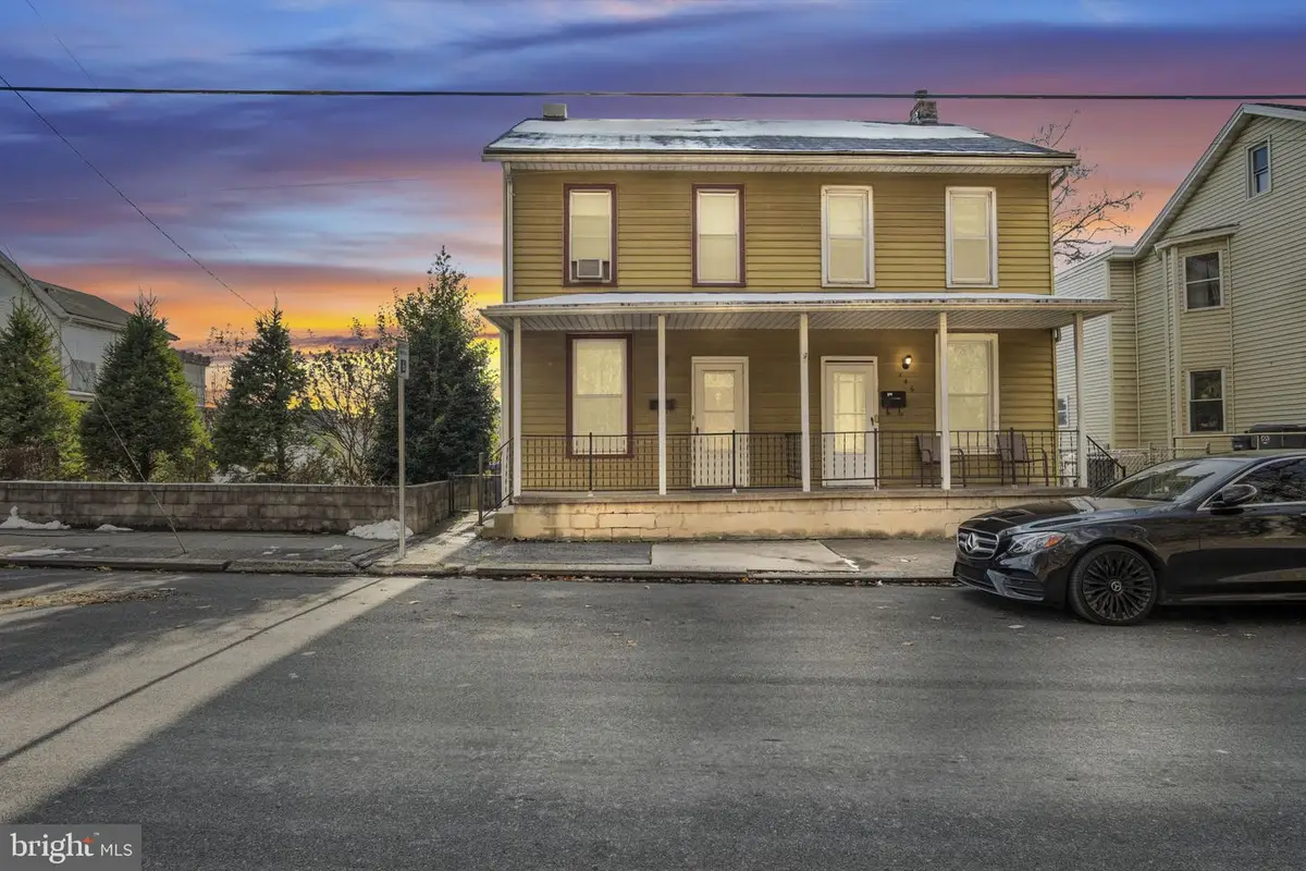 144 N 2nd St, Steelton, PA 17113 - Image #1