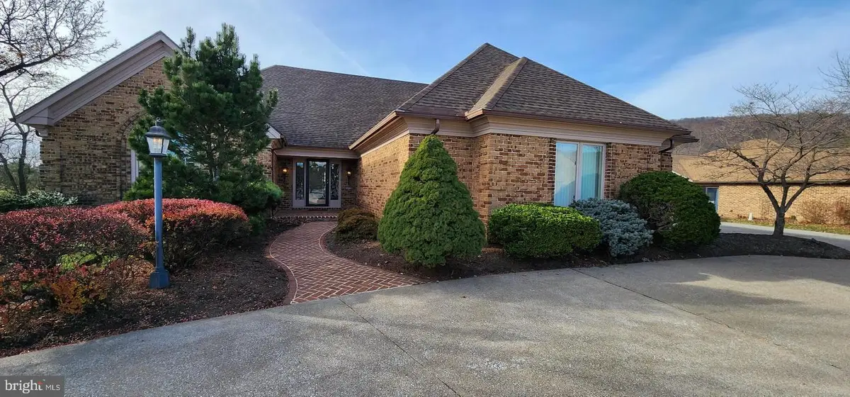 4069 W Tilden Rd, Harrisburg, PA 17112 - Image #1