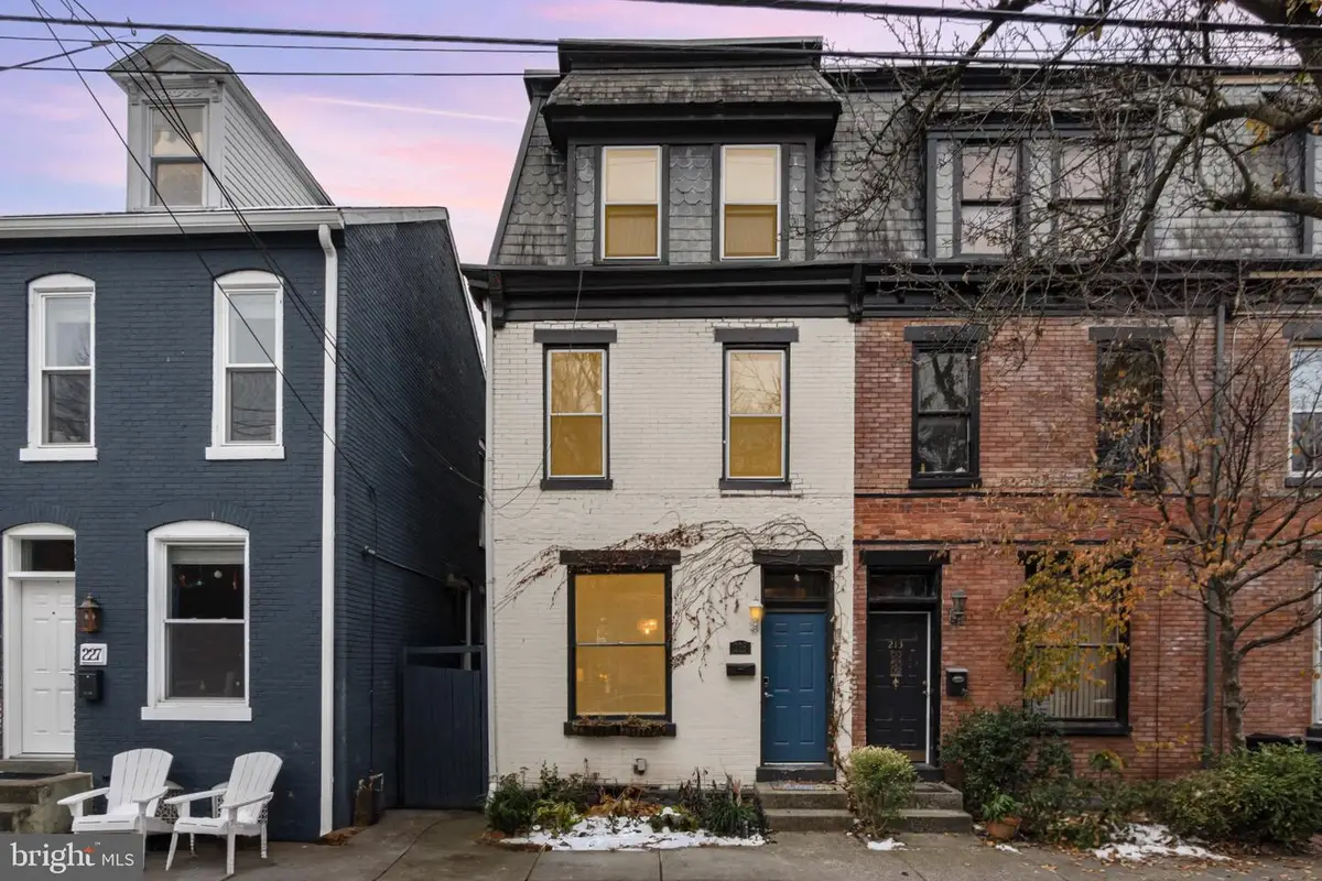 215 Muench St, Harrisburg, PA 17102 - Image #1
