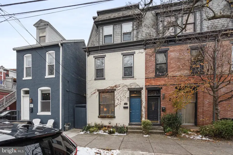 215 Muench St, Harrisburg, PA 17102 - Image #2