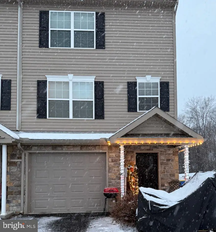 805 Gregs Dr, Harrisburg, PA 17111 - Image #1