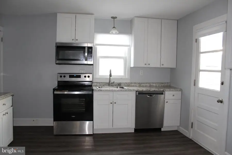 4529 Devonshire Rd, Harrisburg, PA 17109 - Image #2