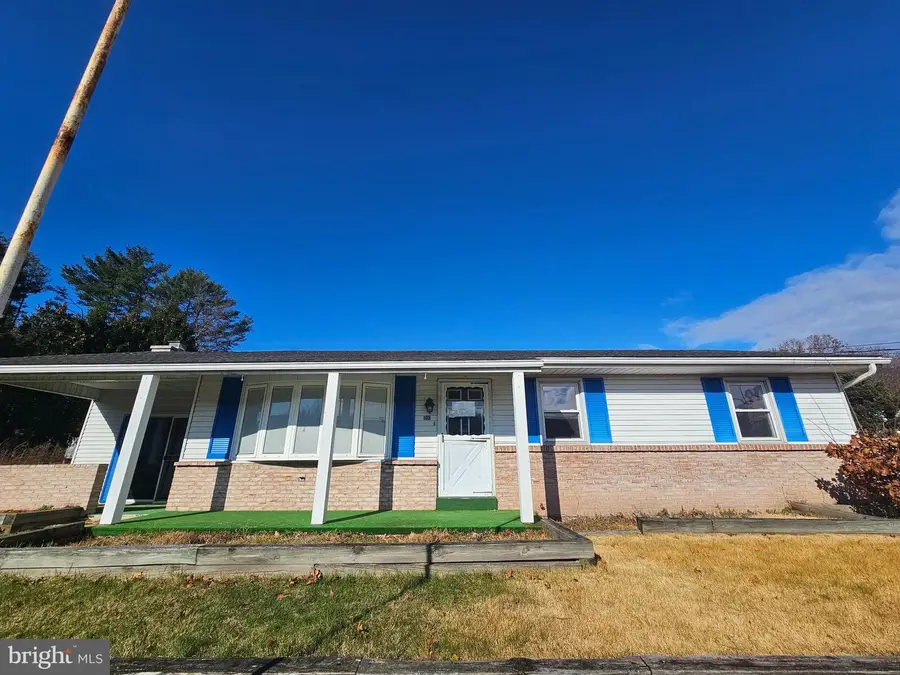 1193 W Market St, Williamstown, PA 17098 - Image #2