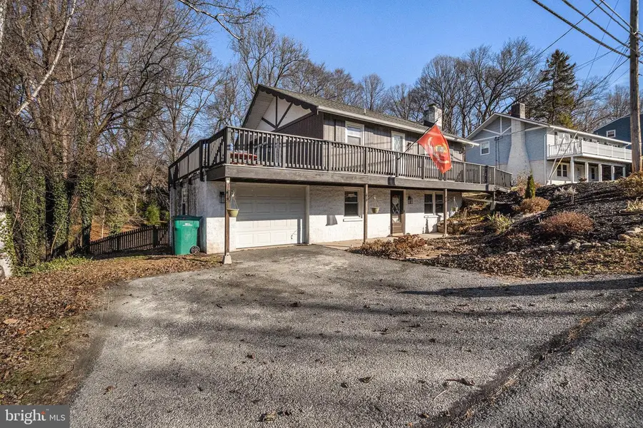 923 Sunnyside Rd, Hummelstown, PA 17036 - Image #2