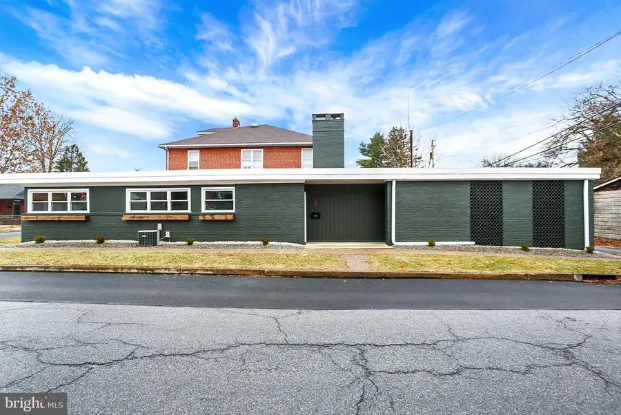 421 Lewis St, Harrisburg, PA 17110 - Image #2