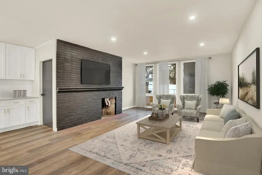 421 Lewis St, Harrisburg, PA 17110 - Image #3