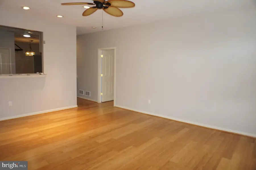 197 Meadowview Dr, Harrisburg, PA 17111 - Image #3