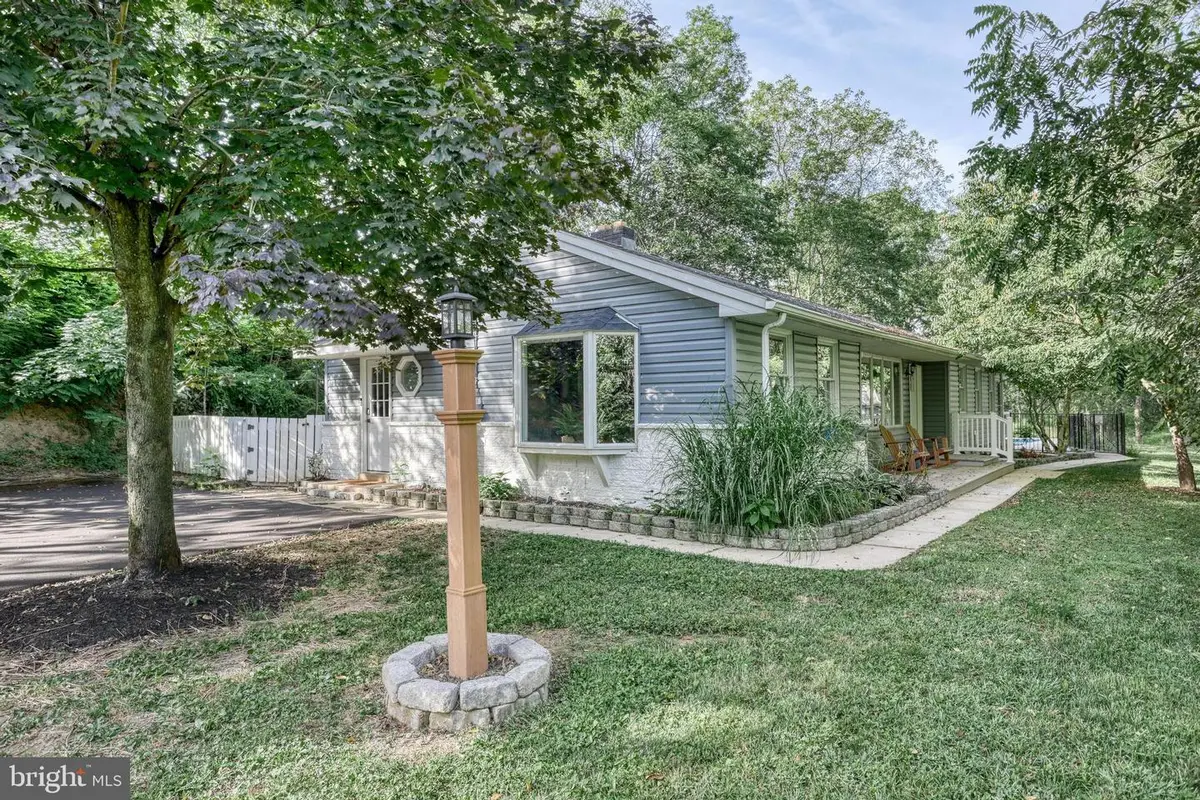 2711 Sand Beach Rd, Grantville, PA 17028 - Image #1