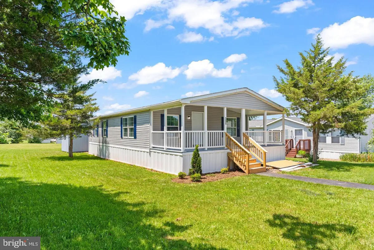 300 Dean St, Elizabethtown, PA 17022 - #1