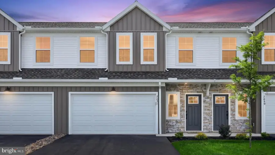 7851 Oak Brook Dr, Harrisburg, PA 17112 - #2
