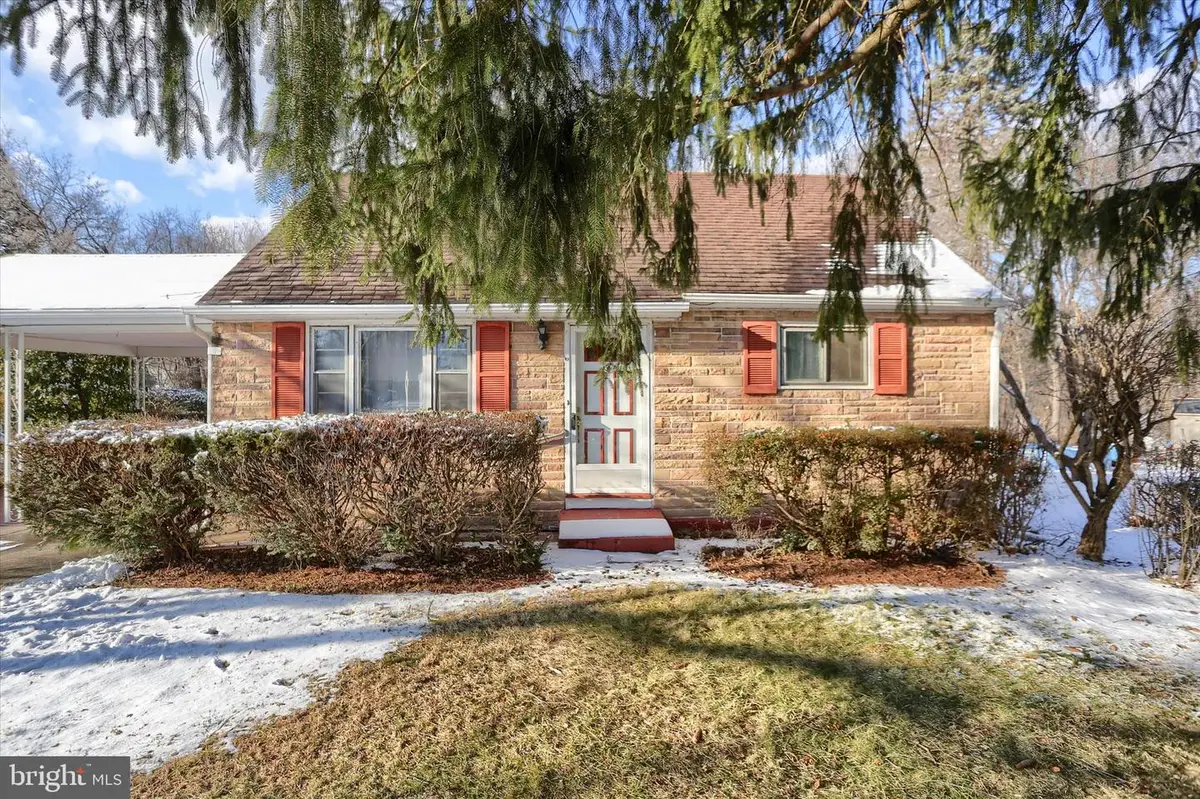 9 Hemlock Ct, Harrisburg, PA 17109 - Image #1