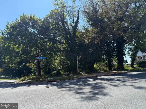 2325 Market St, HARRISBURG, PA 17103