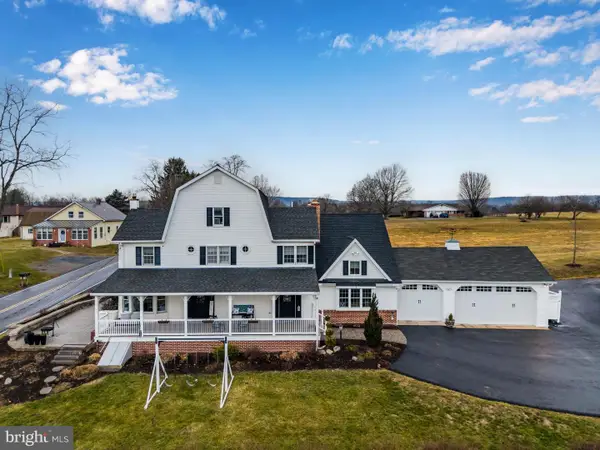 214 N Mill Rd, HARRISBURG, PA 17112