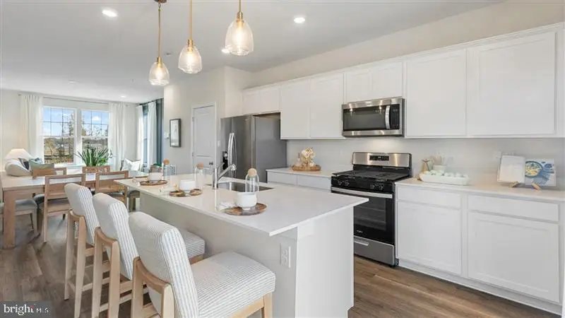 106 Barlett Ln, Harrisburg, PA 17111 - Image #1