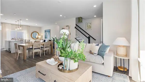 100 Barlett Ln, HARRISBURG, PA 17111