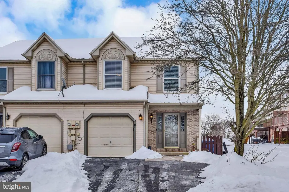 1041 Memory Ln, Harrisburg, PA 17111 - Image #1