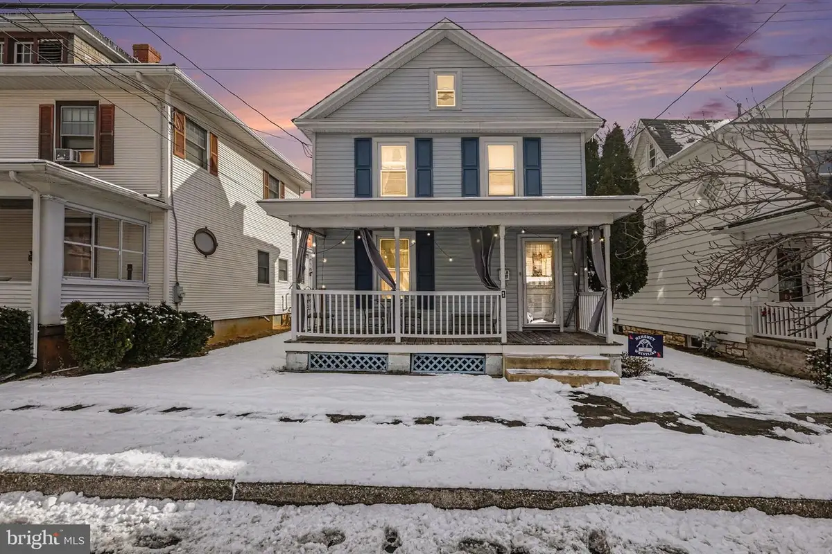 348 E Derry Rd, Hershey, PA 17033 - #1