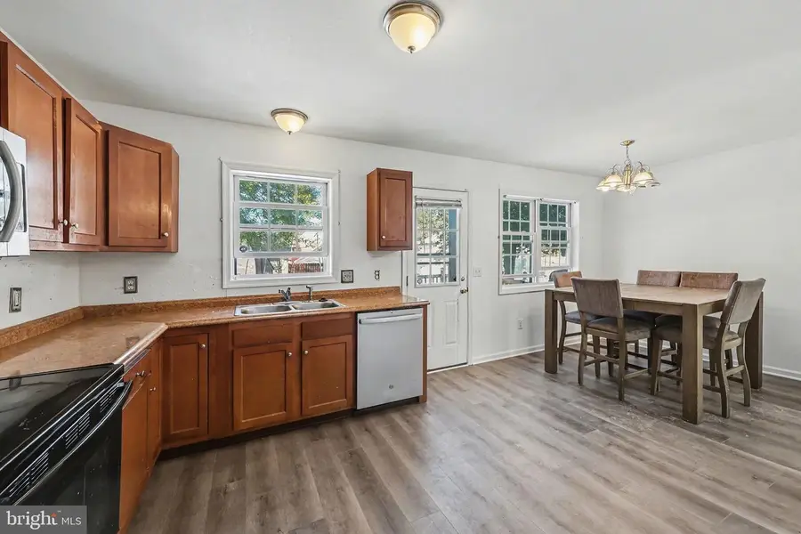 3810 Centerfield Rd, Harrisburg, PA 17109 - Image #3