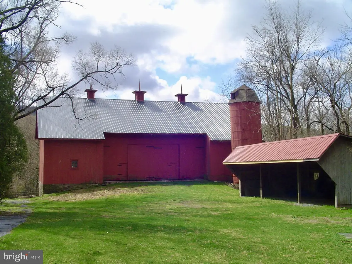 1231 Clarks Valley Rd, Dauphin, PA 17018 - #1