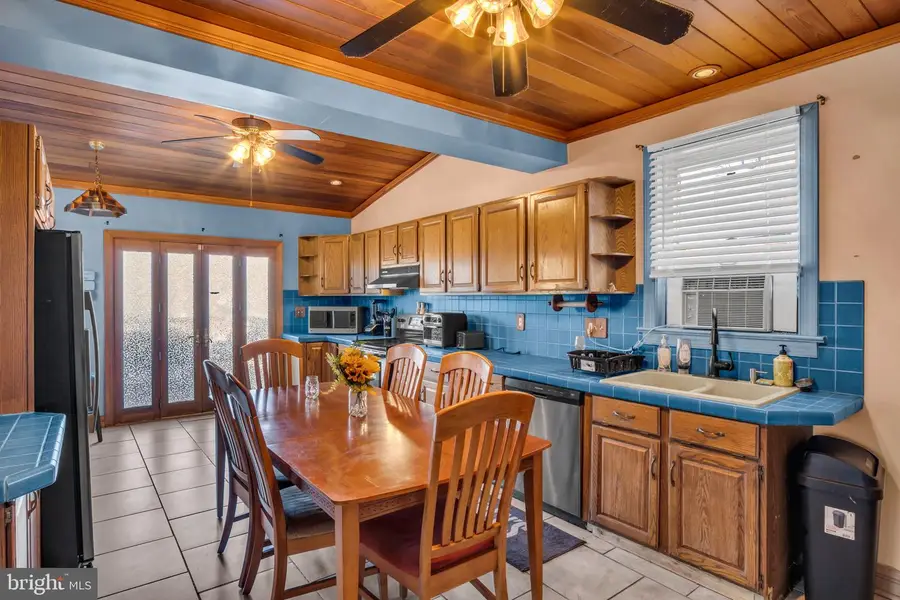 2234 Boas St, Harrisburg, PA 17103 - Image #3