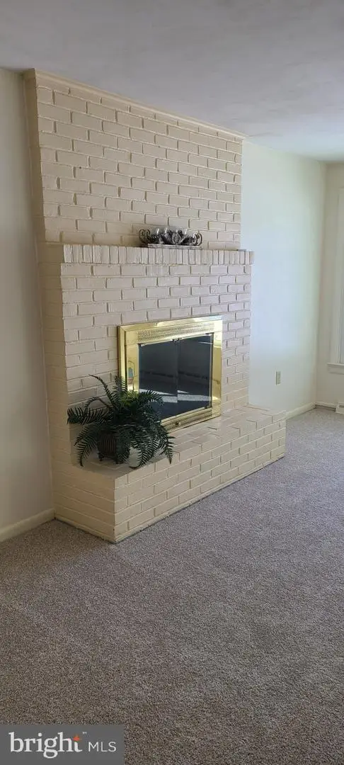 1111 Fairmont Dr, Harrisburg, PA 17112 - Image #3