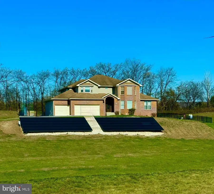 865 Dry Run Rd, Grantville, PA 17028 - #2