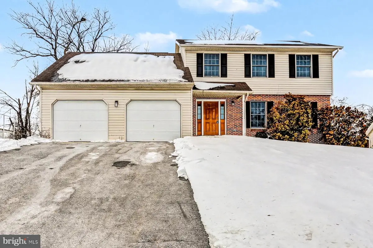 344 Eddington Ave, Harrisburg, PA 17111 - #1