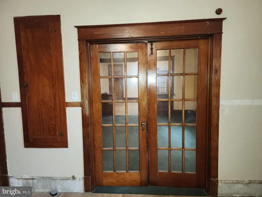 660 S 2nd St, Steelton, PA 17113 - #3