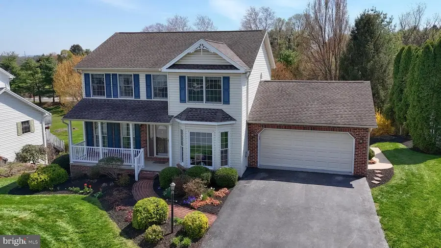 885 Sunny Hill Ln, Harrisburg, PA 17111 - #2