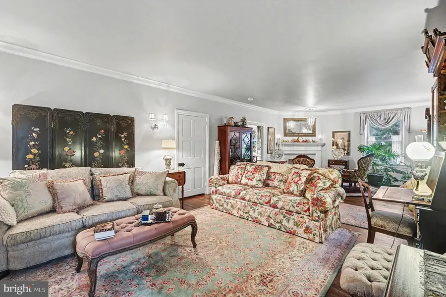 3513 Schoolhouse Ln, Harrisburg, PA 17109 - #3