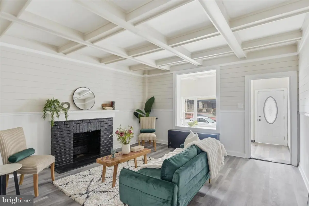 2439 N 2nd St, Harrisburg, PA 17110 - #1