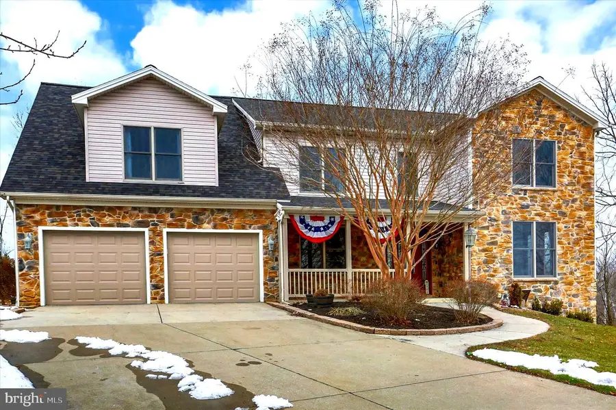 408 Grist Mill Rd, Hummelstown, PA 17036 - #2