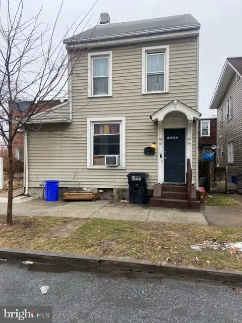 1522 Vernon St, HARRISBURG, PA 17104
