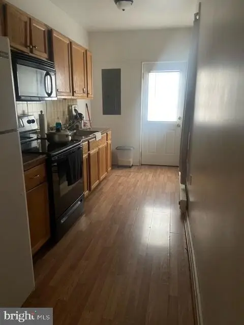 1813 Susquehanna St, Harrisburg, PA 17102 - #3