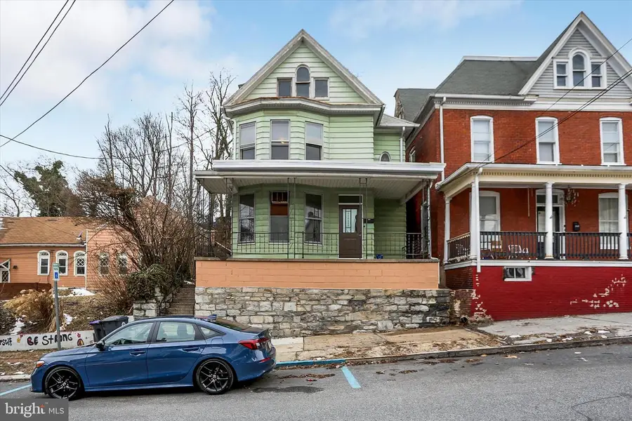 221 Pine St, Steelton, PA 17113 - #3