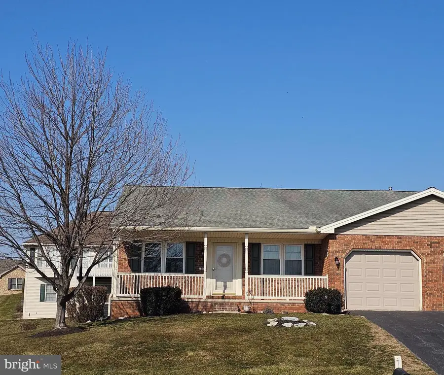 1290 Woodridge Dr, Middletown, PA 17057 - #3