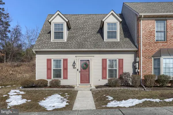 110 S Timber Ct, HARRISBURG, PA 17110