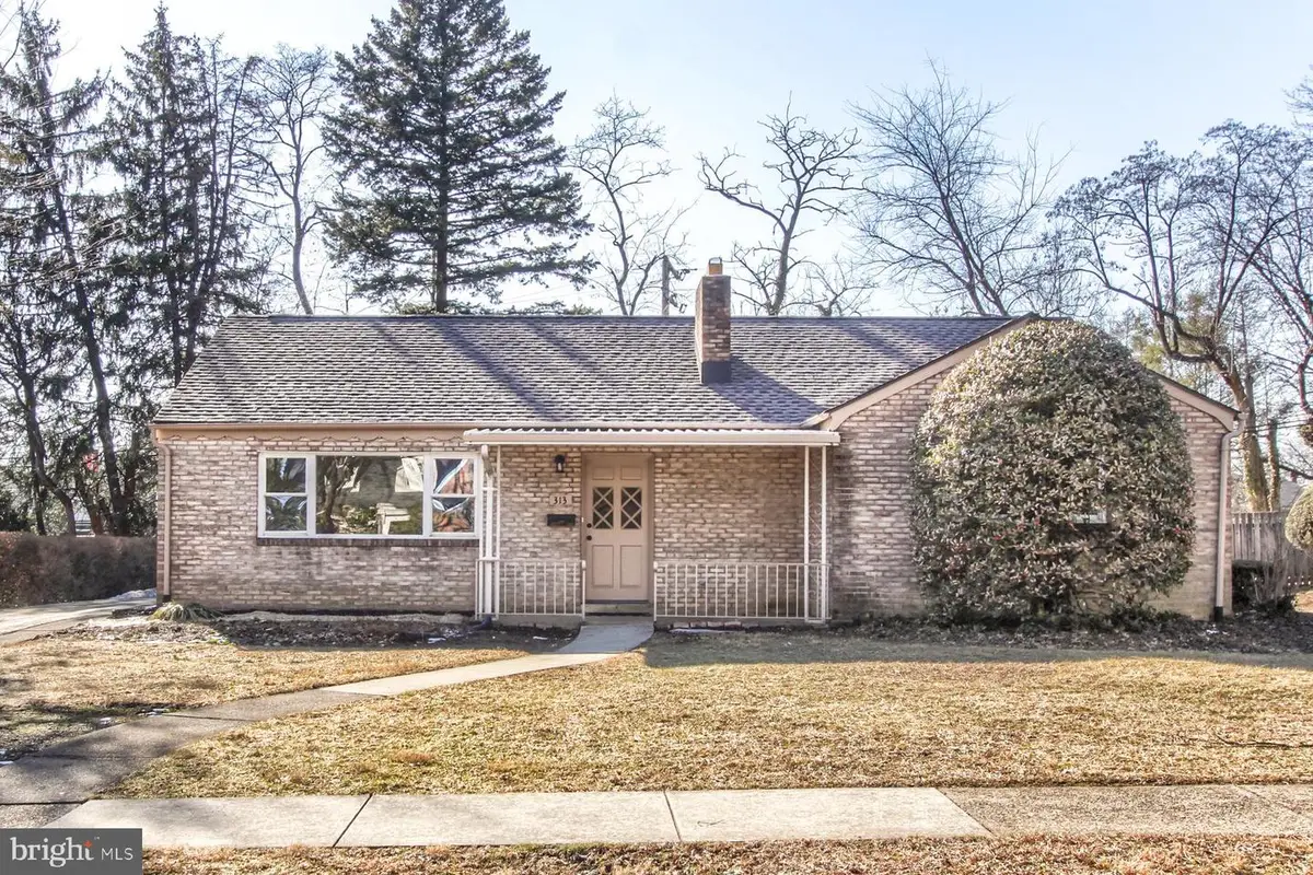 313 S 31st St, Harrisburg, PA 17109 - #1