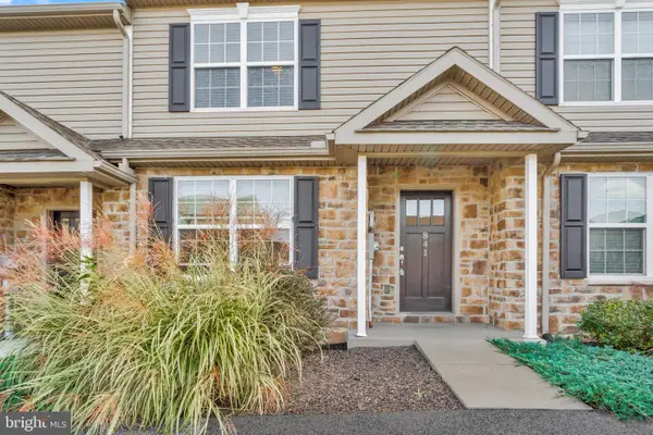 841 Gregs Dr, HARRISBURG, PA 17111