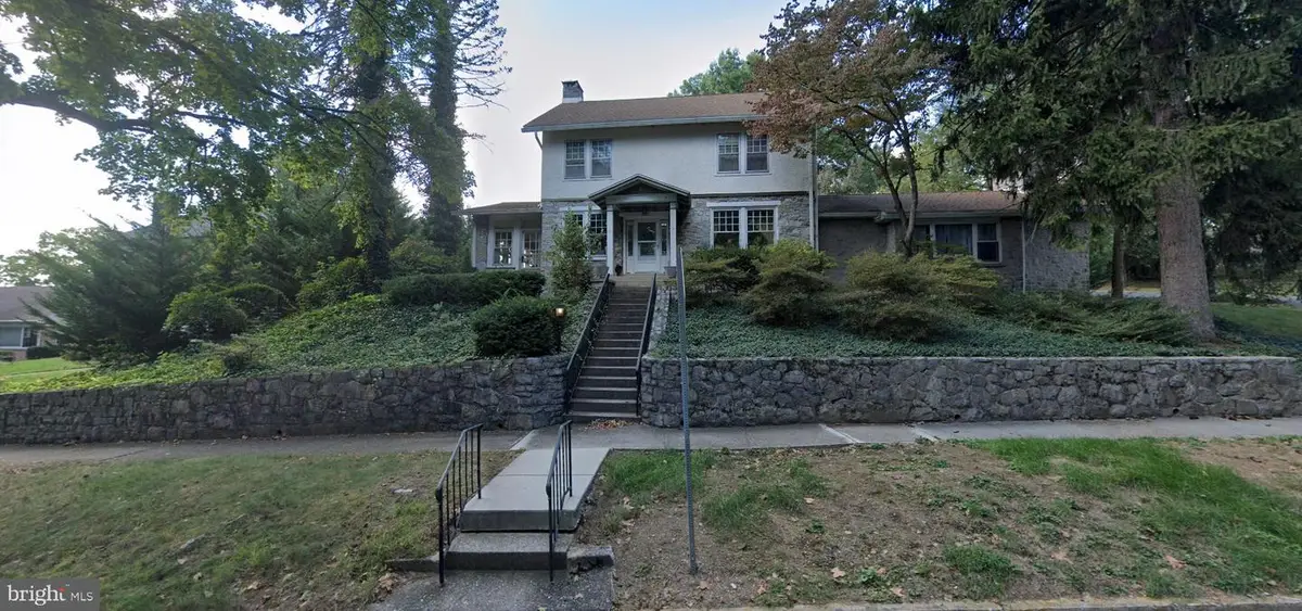 120 Park Ter, Harrisburg, PA 17111 - #1