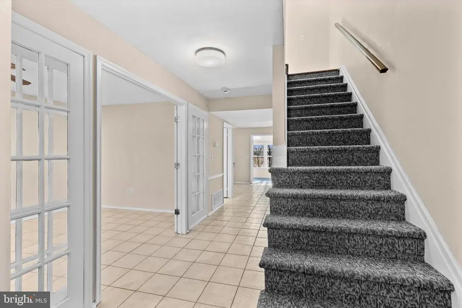 1157 Wintertide Dr, Harrisburg, PA 17111 - #3